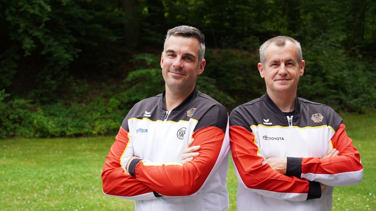 Foto: DSB / Sportdirektor Thomas Abel (links) und Cheftrainer Michel Gomez-Krämer (rechts)