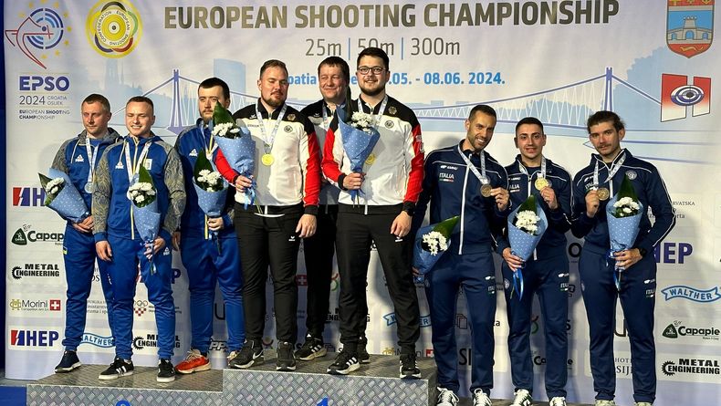 Foto: DSB / Souveränes EM-Gold für die Schnellfeuerschützen mit Oliver Geis, Christian Reitz und Florian Peter.