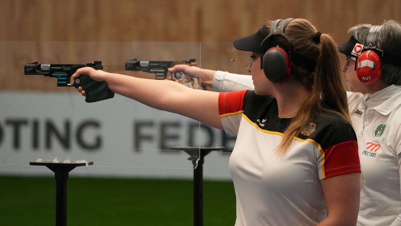 Foto: ISSF / Weltmeisterin Doreen Vennekamp begann stark im Finale, konnte das Niveau jedoch nicht halten und wurde Vierte.